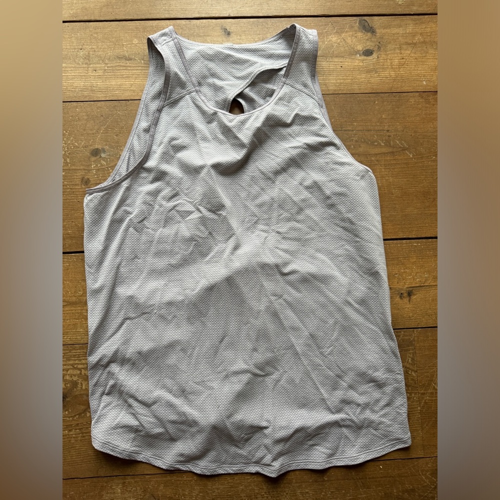 Lululemon workout tank